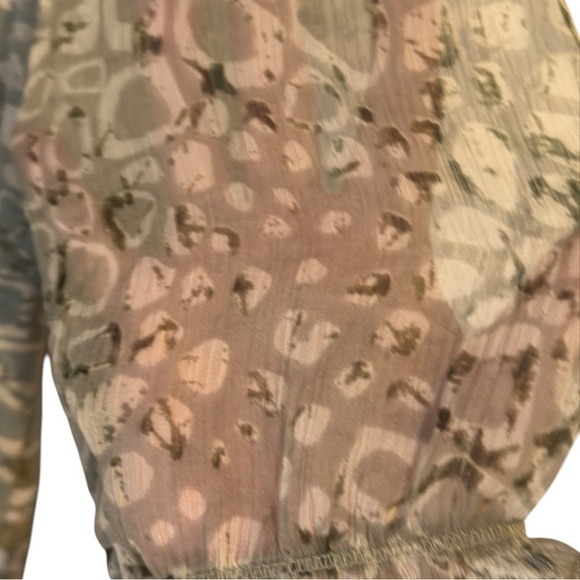 🌹Caribbean Joe Green and Yellow Patterned Blouse - Picture 4 of 5